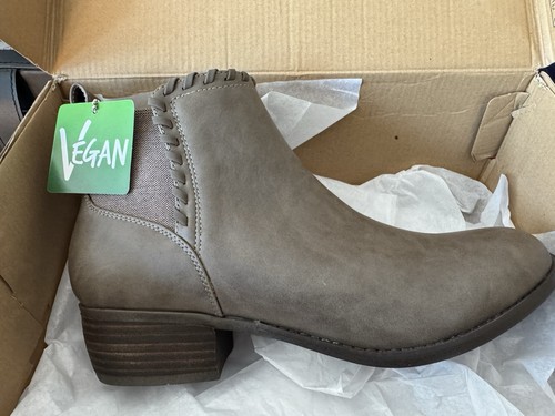 Brand new sketchers - new, texas