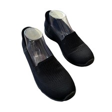 Women’s Skechers Size 7.5