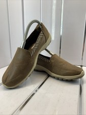 Ladies Skechers Relaxed Fit